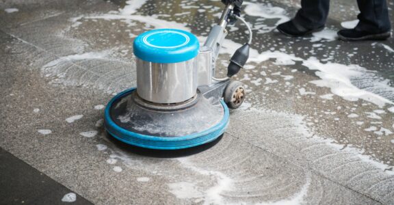 Entreprise de traitement des sols dans le Var : entretenir son sol en carrelage, marbre, terre cuite ou pierre naturelle